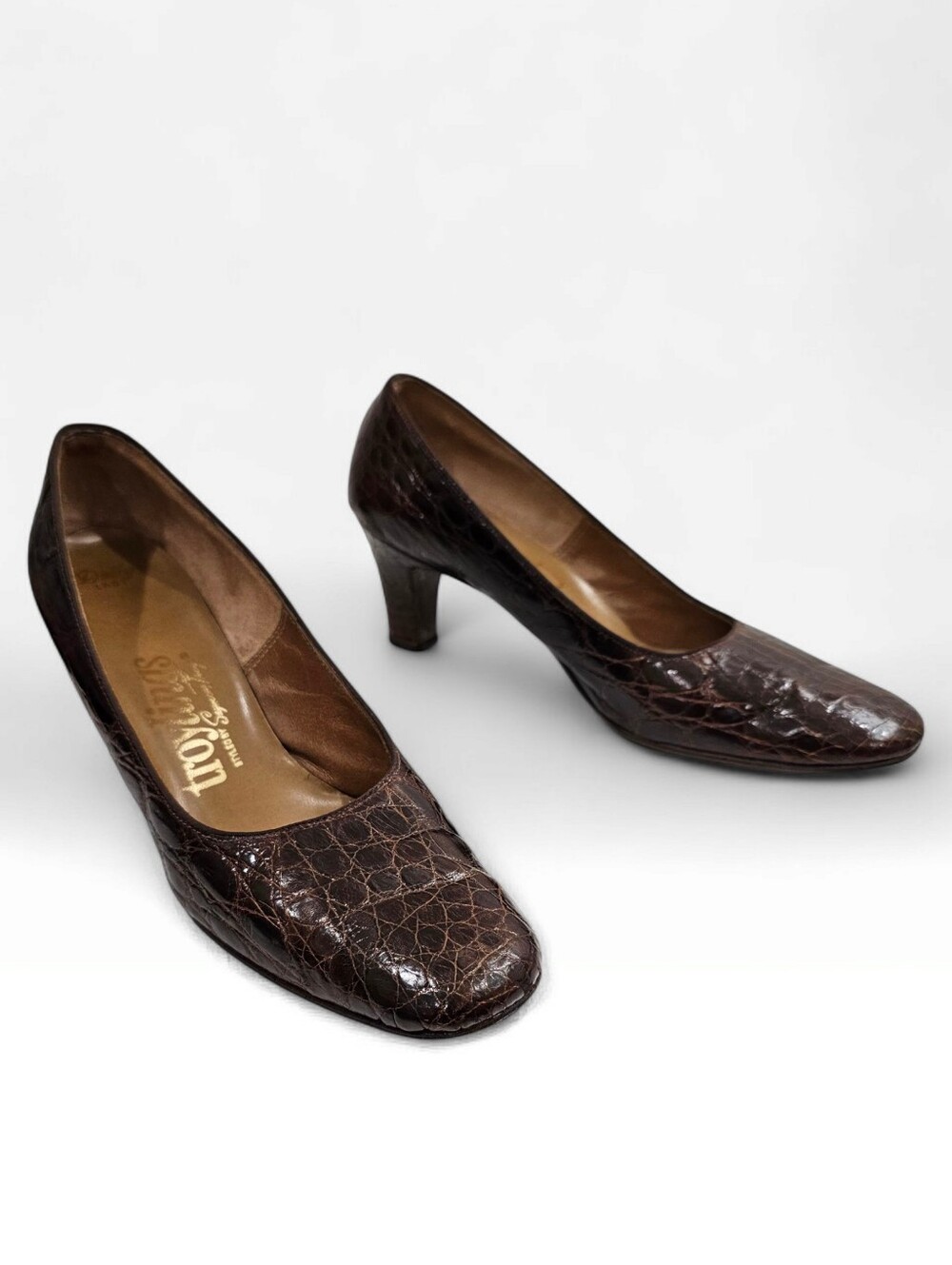Vtg 50s 60s TROYLINGS by Seymour Troy Women Brown Alligator Pumps 7N